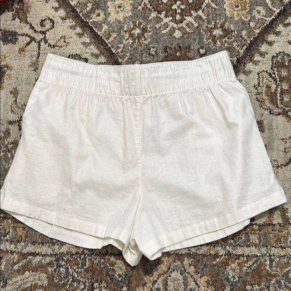 Abercrombie & Fitch Linen Blend High-Waisted Shorts Large - Picture 4 of 5